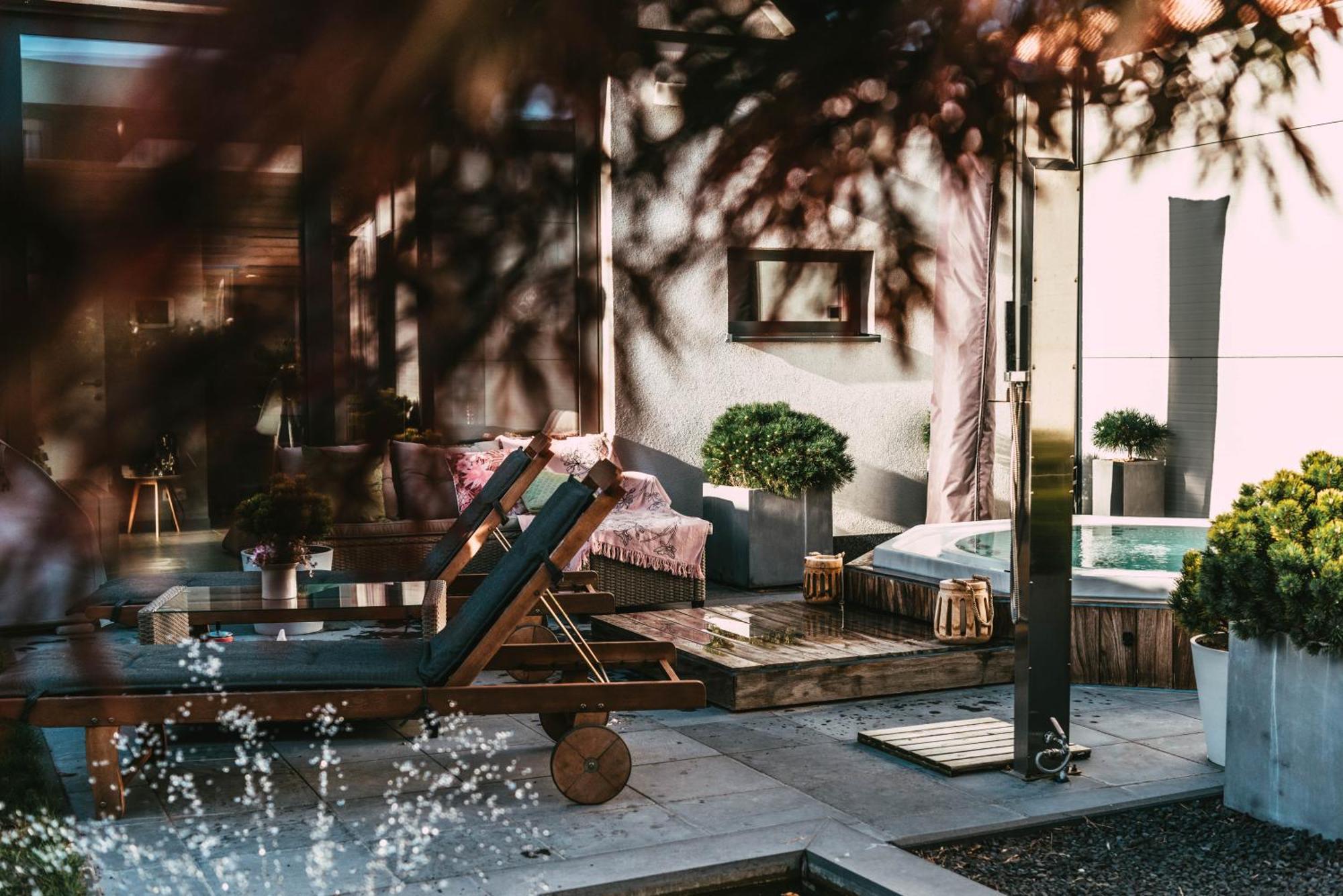 Villa Cecha B&B &Wellness Oostende Ngoại thất bức ảnh